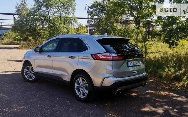 Серый Форд Эдж, объемом двигателя 2 л и пробегом 113 тыс. км за 20100 $, фото 5 на Automoto.ua