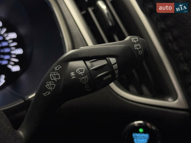 Сірий Форд Едж, об'ємом двигуна 2 л та пробігом 65 тис. км за 17499 $, фото 32 на Automoto.ua