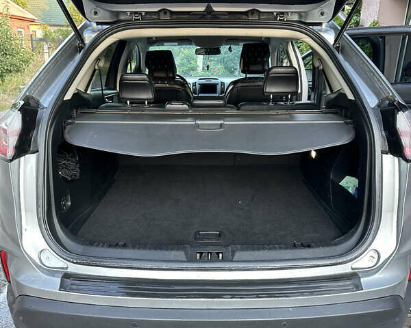 Серый Форд Эдж, объемом двигателя 2 л и пробегом 140 тыс. км за 19000 $, фото 18 на Automoto.ua