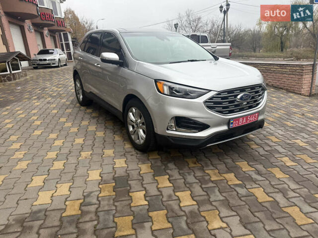 Серый Форд Эдж, объемом двигателя 2 л и пробегом 189 тыс. км за 17000 $, фото 2 на Automoto.ua