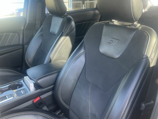 Серый Форд Эдж, объемом двигателя 2.7 л и пробегом 170 тыс. км за 19000 $, фото 16 на Automoto.ua