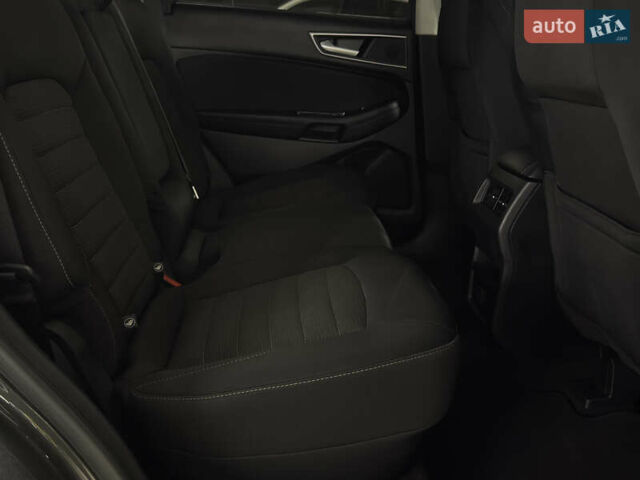 Сірий Форд Едж, об'ємом двигуна 2 л та пробігом 65 тис. км за 17499 $, фото 24 на Automoto.ua