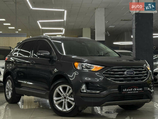 Сірий Форд Едж, об'ємом двигуна 2 л та пробігом 65 тис. км за 17499 $, фото 4 на Automoto.ua