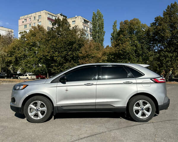 Серый Форд Эдж, объемом двигателя 2 л и пробегом 68 тыс. км за 17300 $, фото 6 на Automoto.ua