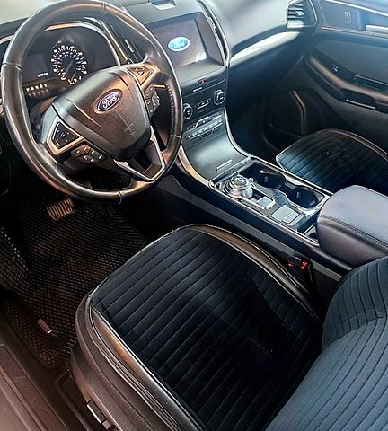 Форд Эдж 2019 в Николаеве на Automoto.ua Серый Форд Эдж, объемом двигателя 2 л и пробегом 92 тыс. км за 20500 $, фото 4 на Automoto.ua