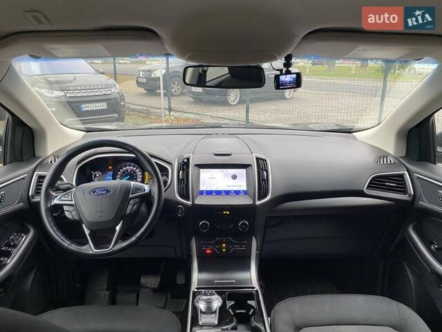 Серый Форд Эдж, объемом двигателя 2 л и пробегом 79 тыс. км за 23500 $, фото 14 на Automoto.ua