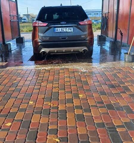 Сірий Форд Едж, об'ємом двигуна 2 л та пробігом 155 тис. км за 18999 $, фото 1 на Automoto.ua