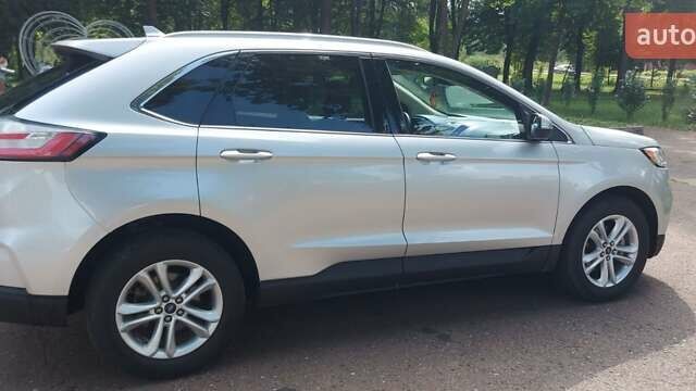 Серый Форд Эдж, объемом двигателя 2 л и пробегом 115 тыс. км за 17500 $, фото 7 на Automoto.ua