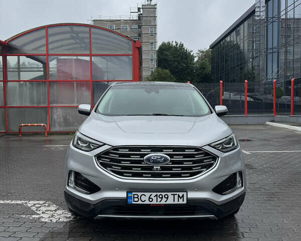 Сірий Форд Едж, об'ємом двигуна 2 л та пробігом 189 тис. км за 18900 $, фото 4 на Automoto.ua