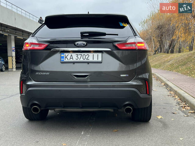 Серый Форд Эдж, объемом двигателя 2 л и пробегом 66 тыс. км за 20500 $, фото 5 на Automoto.ua