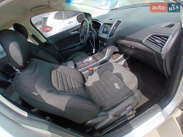 Серый Форд Эдж, объемом двигателя 2 л и пробегом 105 тыс. км за 13950 $, фото 14 на Automoto.ua