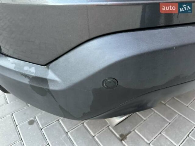 Серый Форд Эдж, объемом двигателя 2 л и пробегом 149 тыс. км за 16500 $, фото 7 на Automoto.ua