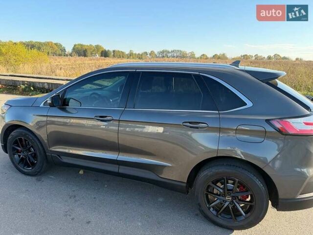 Форд Эдж 2019 в Калуше на Automoto.ua Серый Форд Эдж, объемом двигателя 2 л и пробегом 131 тыс. км за 16850 $, фото 13 на Automoto.ua