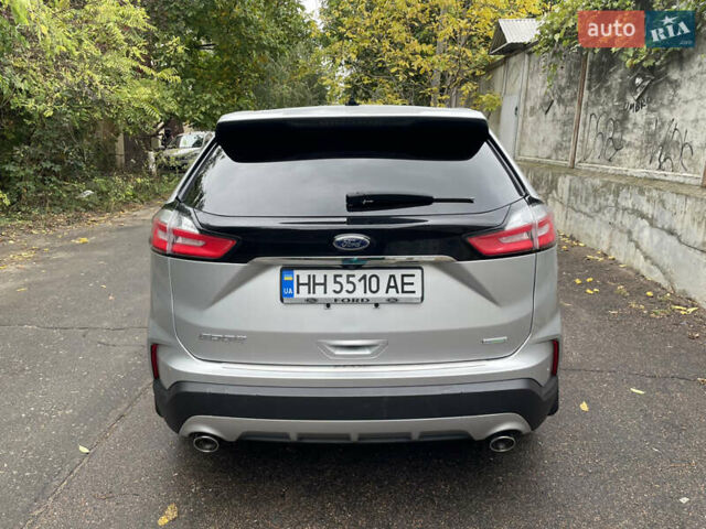 Серый Форд Эдж, объемом двигателя 2 л и пробегом 75 тыс. км за 18500 $, фото 3 на Automoto.ua