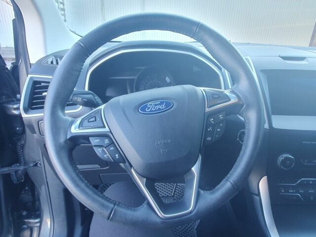 Серый Форд Эдж, объемом двигателя 2 л и пробегом 229 тыс. км за 15000 $, фото 1 на Automoto.ua