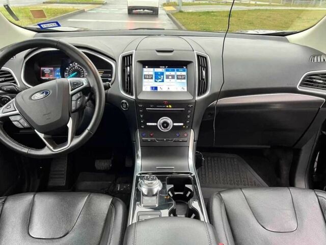 Серый Форд Эдж, объемом двигателя 2 л и пробегом 110 тыс. км за 10000 $, фото 8 на Automoto.ua