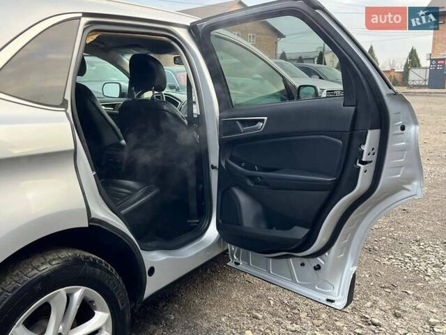 Сірий Форд Едж, об'ємом двигуна 2 л та пробігом 167 тис. км за 14300 $, фото 27 на Automoto.ua