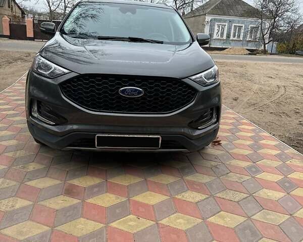 Сірий Форд Едж, об'ємом двигуна 2 л та пробігом 104 тис. км за 18600 $, фото 7 на Automoto.ua