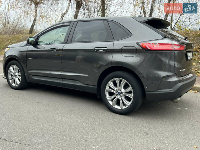 Серый Форд Эдж, объемом двигателя 2 л и пробегом 66 тыс. км за 20500 $, фото 2 на Automoto.ua