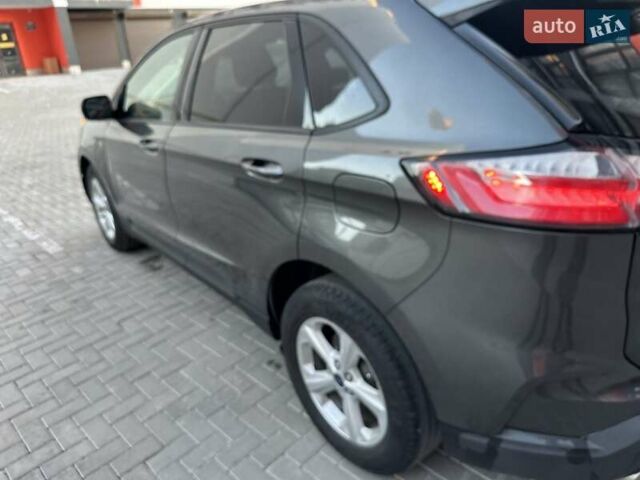 Серый Форд Эдж, объемом двигателя 2 л и пробегом 149 тыс. км за 16500 $, фото 6 на Automoto.ua