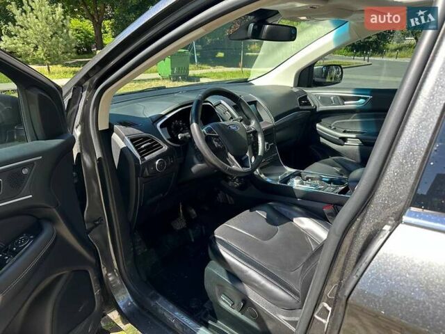 Серый Форд Эдж, объемом двигателя 2 л и пробегом 114 тыс. км за 20500 $, фото 4 на Automoto.ua