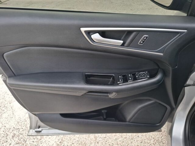 Серый Форд Эдж, объемом двигателя 2 л и пробегом 84 тыс. км за 18000 $, фото 13 на Automoto.ua