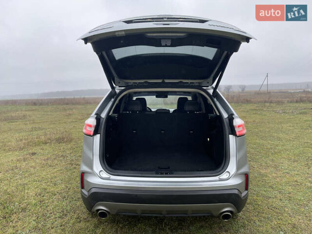 Серый Форд Эдж, объемом двигателя 2 л и пробегом 28 тыс. км за 19300 $, фото 16 на Automoto.ua