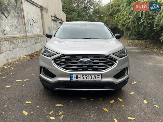 Сірий Форд Едж, об'ємом двигуна 2 л та пробігом 74 тис. км за 18700 $, фото 6 на Automoto.ua