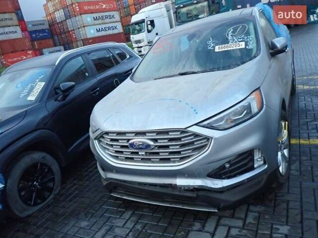 Сірий Форд Едж, об'ємом двигуна 2 л та пробігом 130 тис. км за 13900 $, фото 1 на Automoto.ua