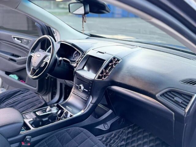 Серый Форд Эдж, объемом двигателя 2 л и пробегом 65 тыс. км за 22500 $, фото 7 на Automoto.ua