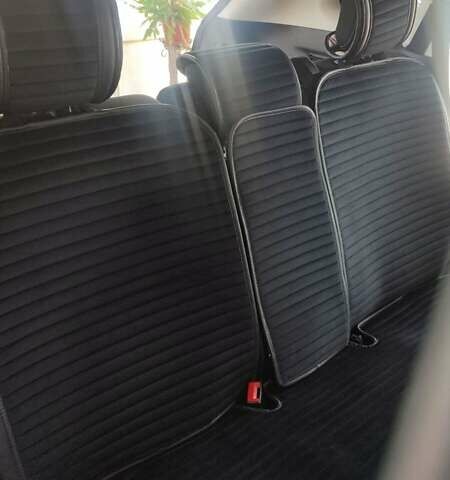 Сірий Форд Едж, об'ємом двигуна 2 л та пробігом 104 тис. км за 18600 $, фото 2 на Automoto.ua