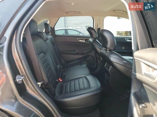 Серый Форд Эдж, объемом двигателя 2 л и пробегом 143 тыс. км за 3600 $, фото 10 на Automoto.ua