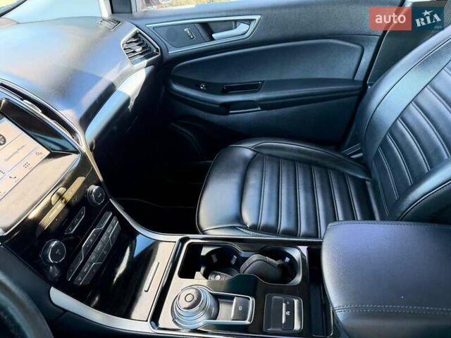 Форд Эдж 2019 в Калуше на Automoto.ua Серый Форд Эдж, объемом двигателя 2 л и пробегом 131 тыс. км за 16850 $, фото 23 на Automoto.ua