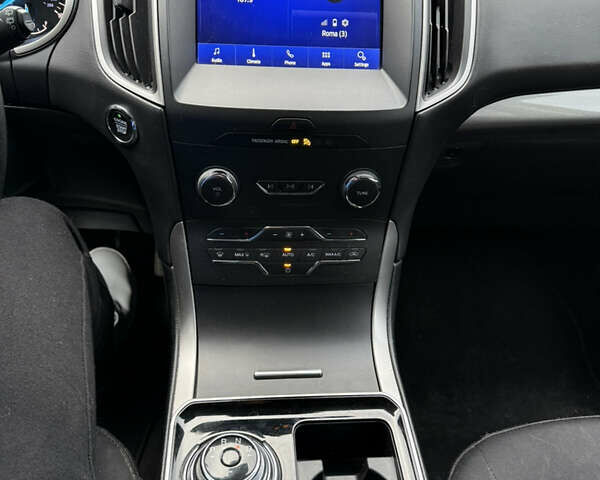 Серый Форд Эдж, объемом двигателя 2 л и пробегом 155 тыс. км за 15500 $, фото 11 на Automoto.ua