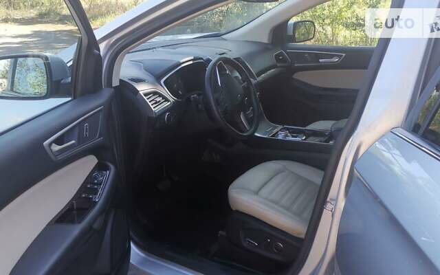 Серый Форд Эдж, объемом двигателя 2 л и пробегом 113 тыс. км за 20100 $, фото 54 на Automoto.ua