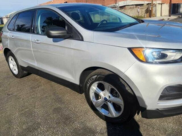 Сірий Форд Едж, об'ємом двигуна 2 л та пробігом 49 тис. км за 11000 $, фото 2 на Automoto.ua