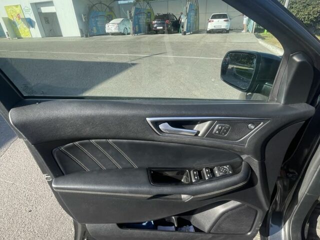 Серый Форд Эдж, объемом двигателя 2.7 л и пробегом 170 тыс. км за 19000 $, фото 20 на Automoto.ua