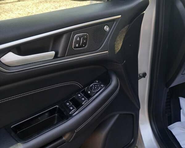 Серый Форд Эдж, объемом двигателя 2 л и пробегом 122 тыс. км за 18000 $, фото 12 на Automoto.ua