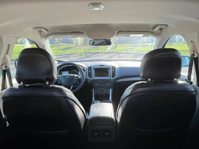 Серый Форд Эдж, объемом двигателя 2 л и пробегом 109 тыс. км за 14100 $, фото 5 на Automoto.ua