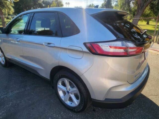 Сірий Форд Едж, об'ємом двигуна 2 л та пробігом 49 тис. км за 11000 $, фото 3 на Automoto.ua