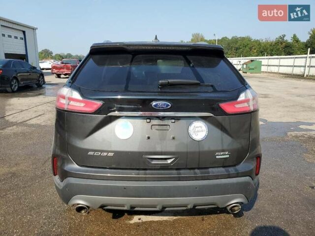 Серый Форд Эдж, объемом двигателя 2 л и пробегом 143 тыс. км за 3600 $, фото 5 на Automoto.ua