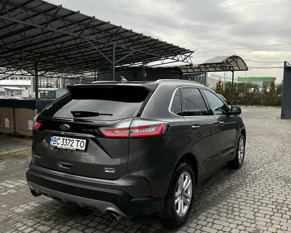 Серый Форд Эдж, объемом двигателя 2 л и пробегом 155 тыс. км за 15500 $, фото 5 на Automoto.ua