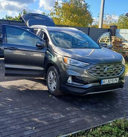Сірий Форд Едж, об'ємом двигуна 2 л та пробігом 155 тис. км за 18999 $, фото 5 на Automoto.ua