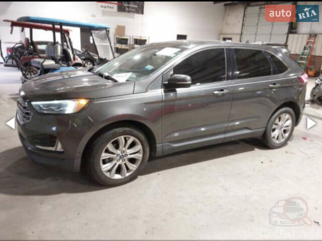 Сірий Форд Едж, об'ємом двигуна 2 л та пробігом 169 тис. км за 14700 $, фото 1 на Automoto.ua