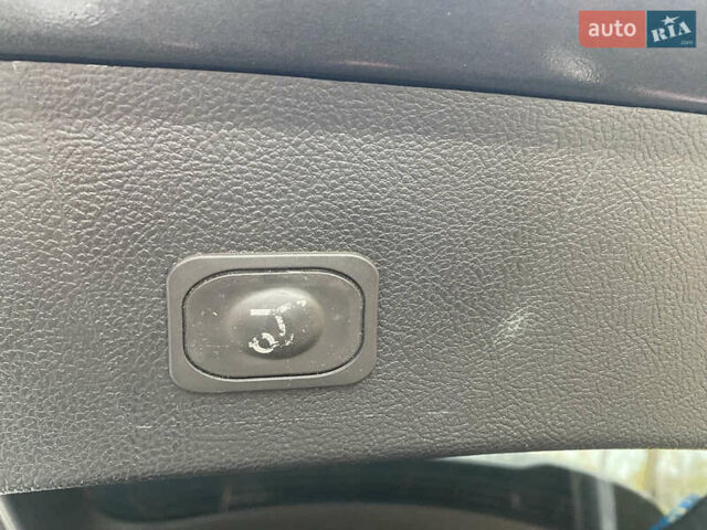 Серый Форд Эдж, объемом двигателя 2 л и пробегом 66 тыс. км за 20500 $, фото 17 на Automoto.ua