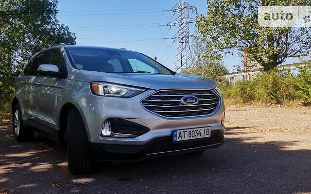 Серый Форд Эдж, объемом двигателя 2 л и пробегом 113 тыс. км за 20100 $, фото 10 на Automoto.ua