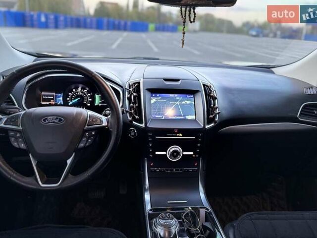 Сірий Форд Едж, об'ємом двигуна 2 л та пробігом 65 тис. км за 23000 $, фото 17 на Automoto.ua