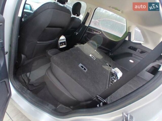 Серый Форд Эдж, объемом двигателя 2 л и пробегом 105 тыс. км за 13950 $, фото 7 на Automoto.ua