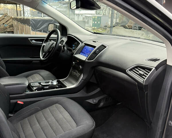 Серый Форд Эдж, объемом двигателя 2 л и пробегом 155 тыс. км за 15500 $, фото 15 на Automoto.ua