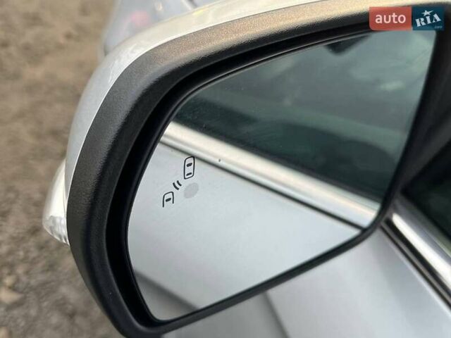 Серый Форд Эдж, объемом двигателя 2 л и пробегом 167 тыс. км за 14300 $, фото 24 на Automoto.ua